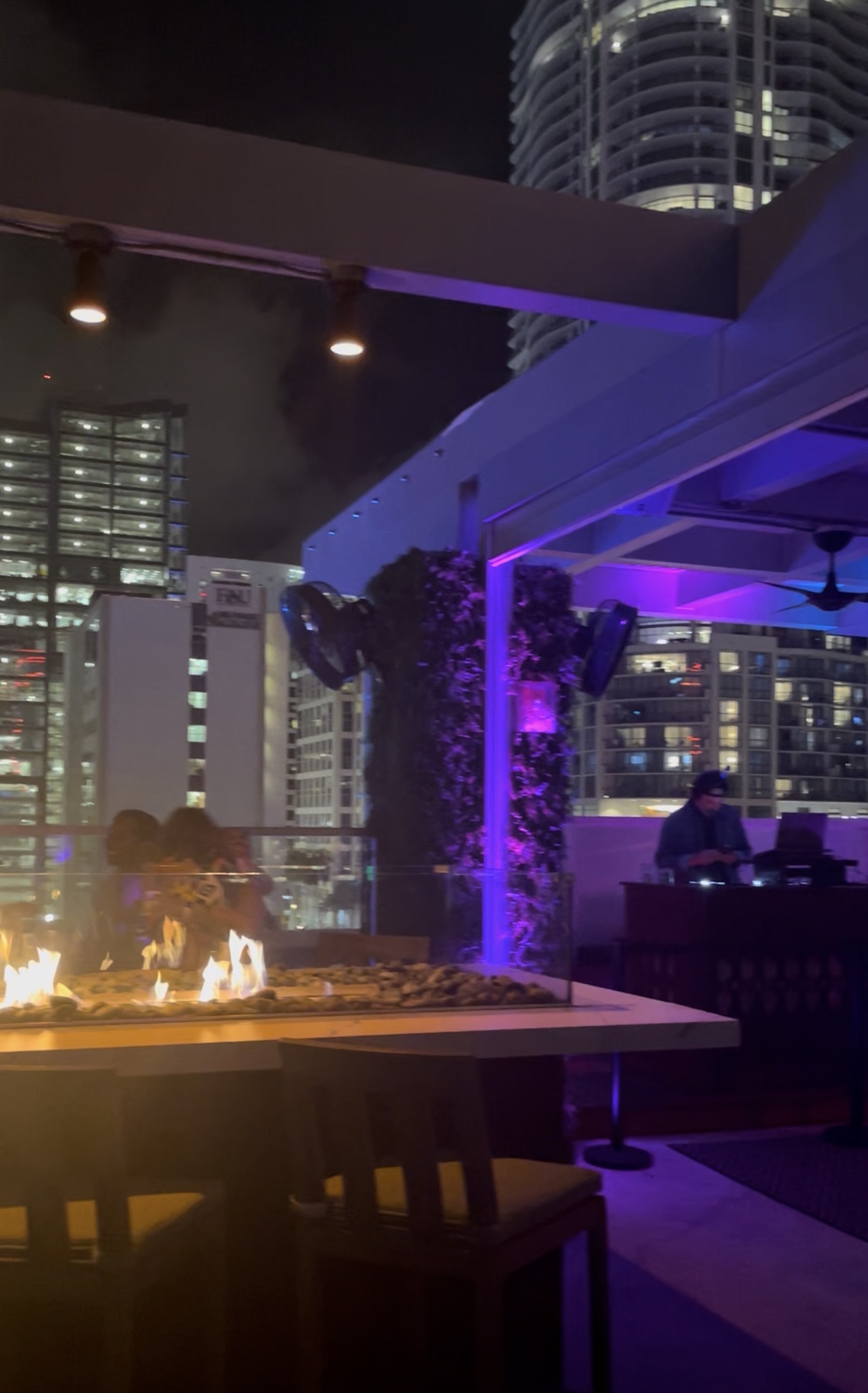 Rooftop @1WLO